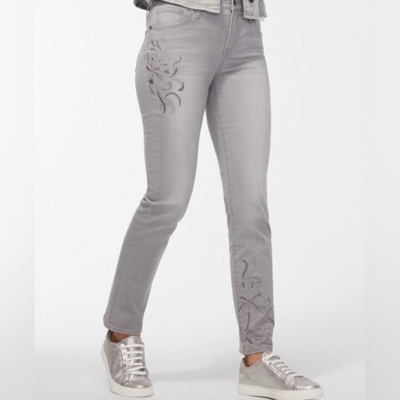 Chicos So Slimming Girlfriend Ankle Stretch Denim Jeans Gray Faded Size 16P - Picture 1 of 9